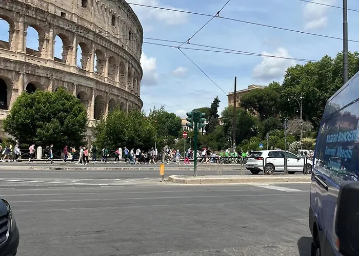 Gil - Colosseum Area